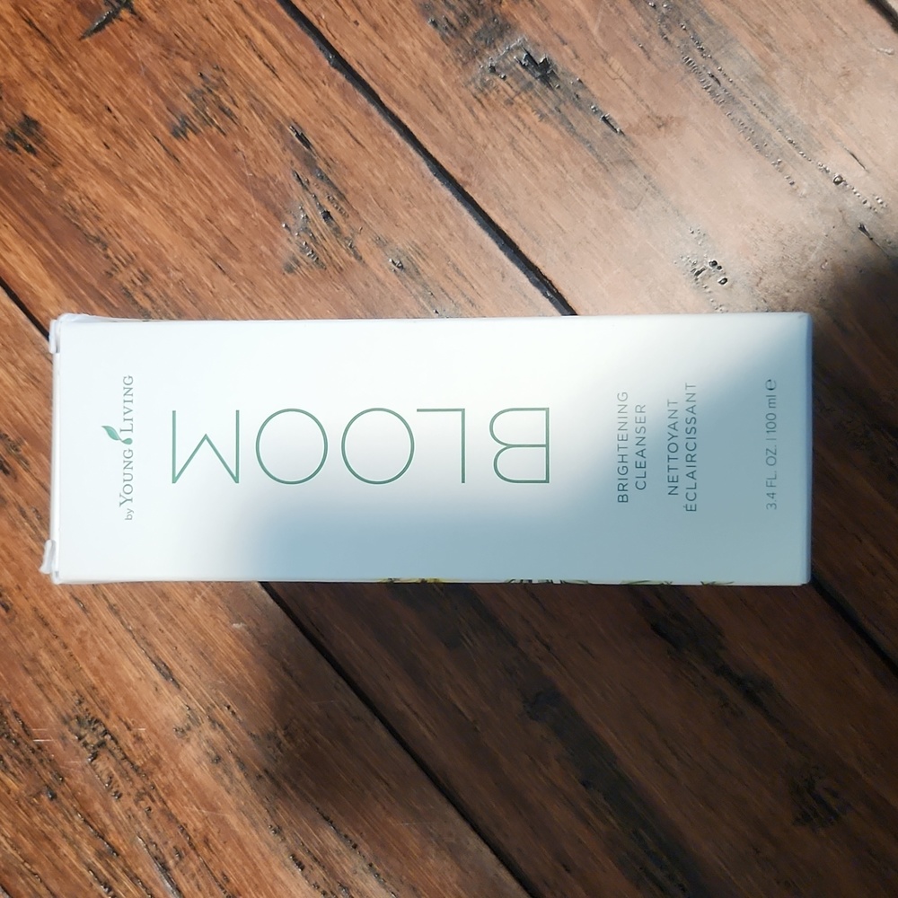 Bloom cleanser